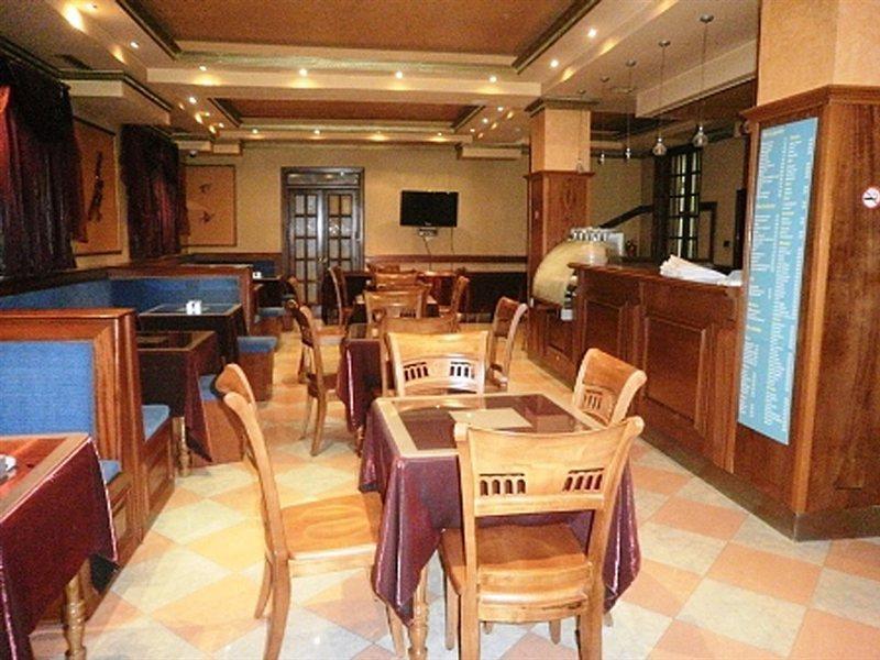 爱丽舍酒店 地拉那 外观 照片