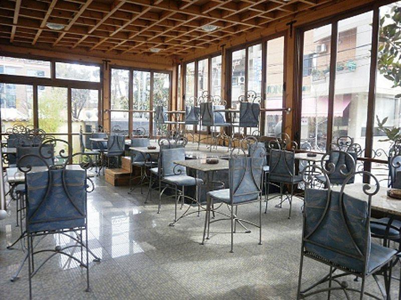爱丽舍酒店 地拉那 餐厅 照片